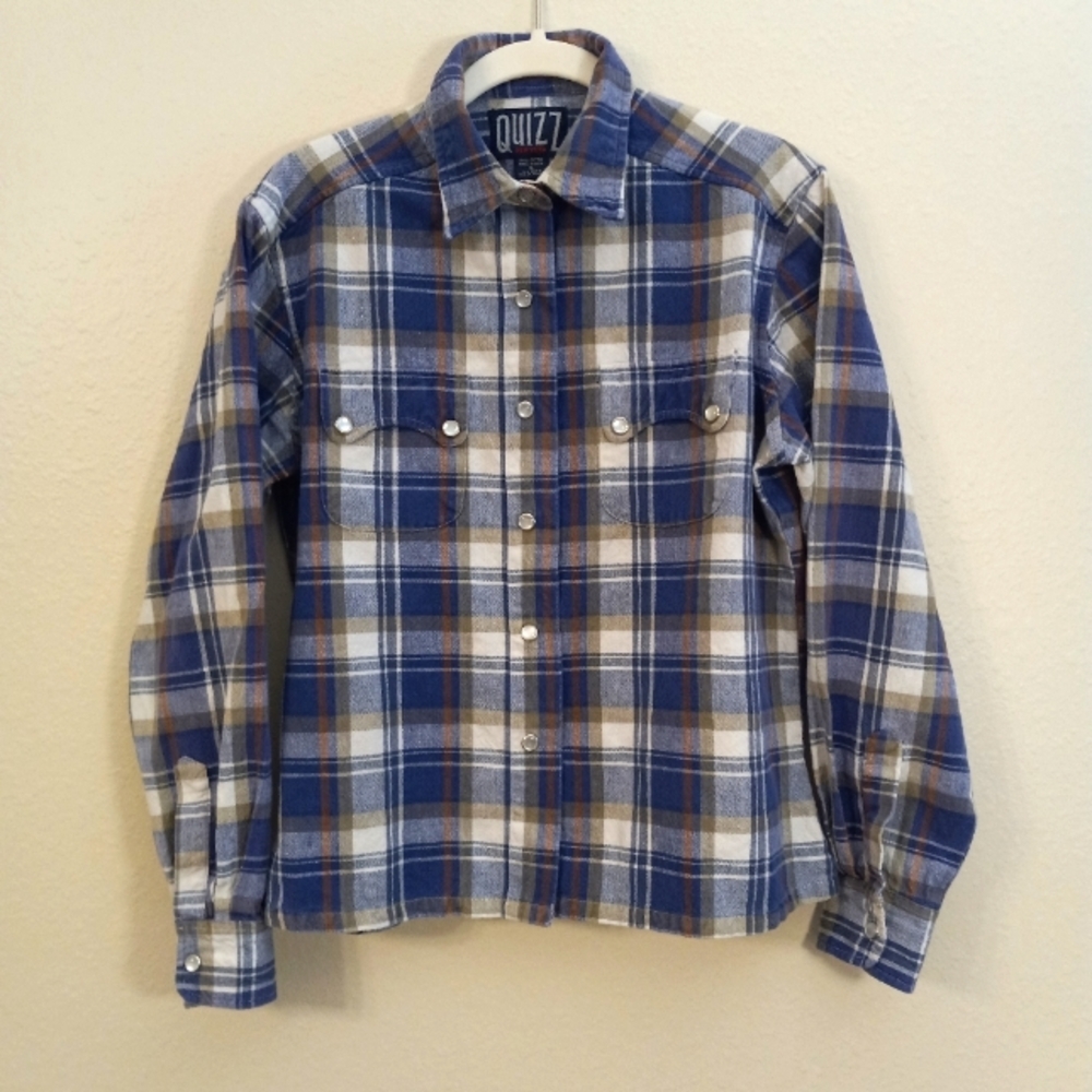 Quizz New York Woman's Size Medium Pearl Snap Button Up Shirt